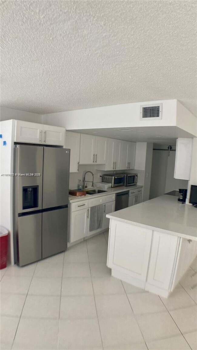 Photo - 251 174th St Unit 204