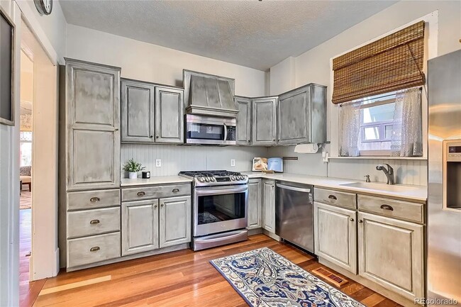 Photo - 4188 Winona Ct