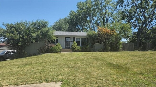 Photo - COMING SOON in the spring! - Large SF in North KC