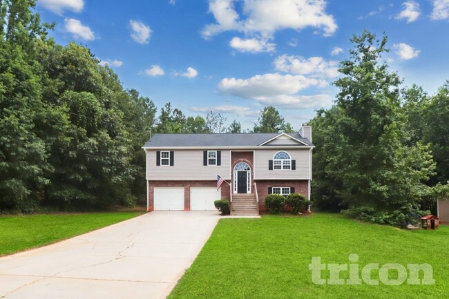 Building Photo - 676 Eagles Nest Cir
