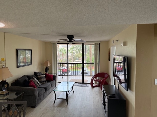 Building Photo - 21405 Olean Blvd Unit 205