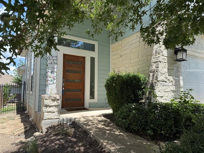Building Photo - 7206 Tybalt St Rental