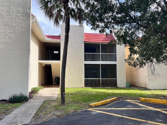 Photo - 622 NW 13th St Condominio Unidad 14