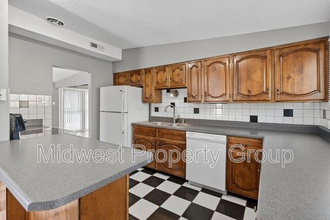 Photo - 175 Taney Dr