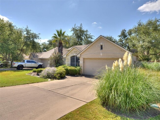 Photo - 11 Troon Dr