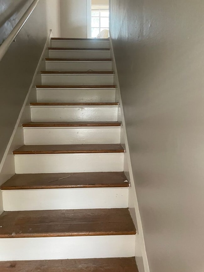 Photo - 157-159 Hubbard Unit 159