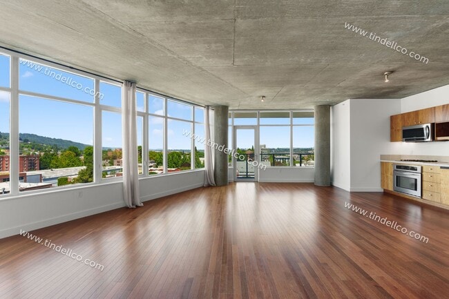 Building Photo - The Civic | 11th Floor 2BD/2BA with Stunning Portland Views, Free Parking and Free Utilities! Unit 1102