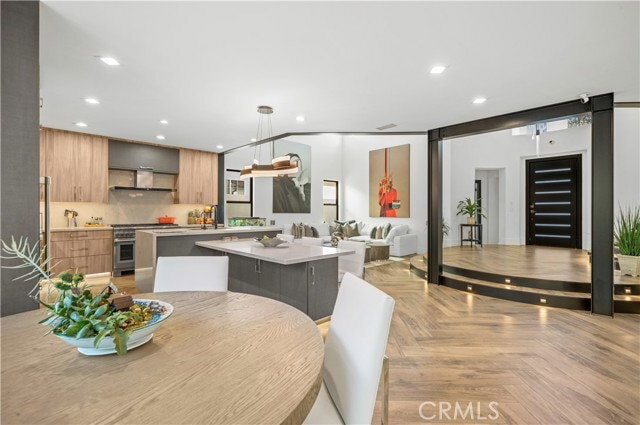 Photo - 28411 Via Mondano