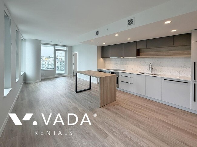 Photo - Myriad 3 BR APT Rental 905-567 Emerson St Coquitlam: VADA Unité 905