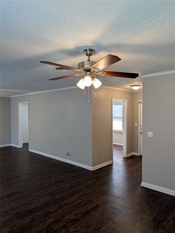 Photo - 2413 Hillview Dr