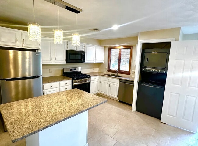 Building Photo - 130 Promenade St Unit 130 Promenade Street Rental