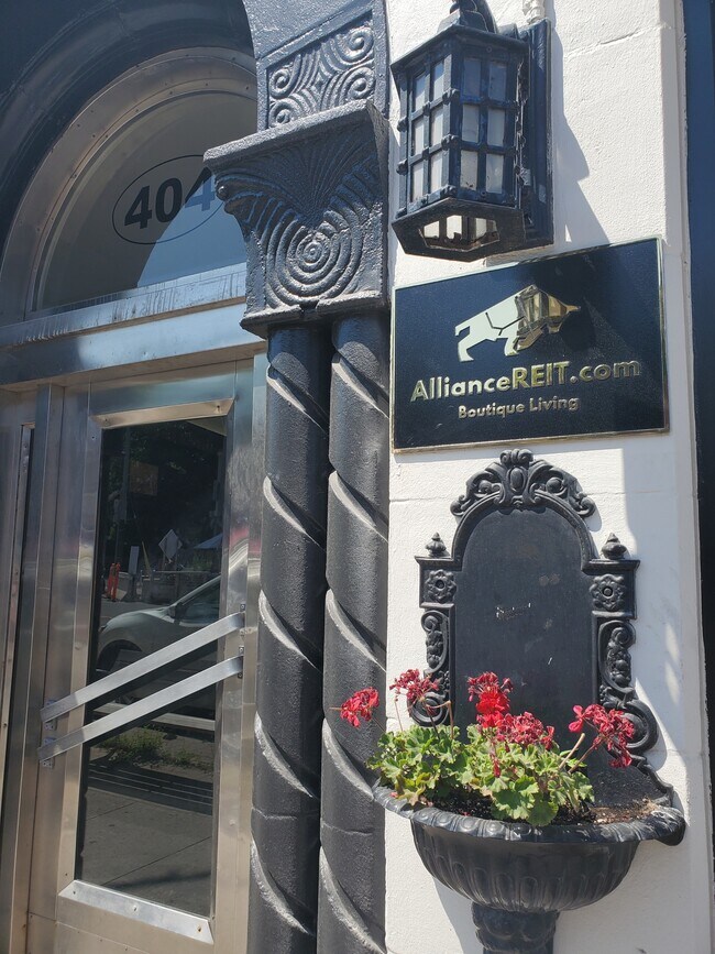 Photo - 1 Bedroom in Luxury Boutique building in F... Unit 203