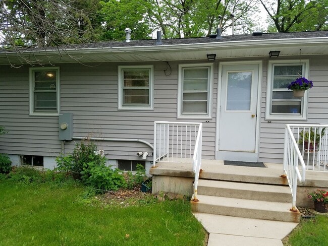 Building Photo - Franklin St 2109-2111 Unit 2109-2111-2109