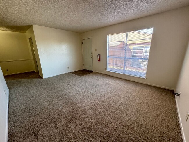 Photo - 4308 Lake Rd Unidad # C