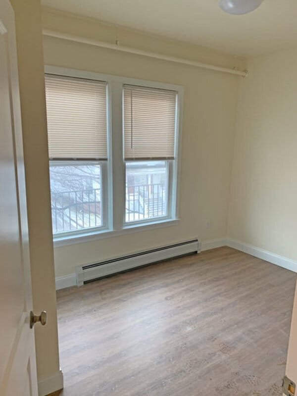 323 Pearl St Unit 9