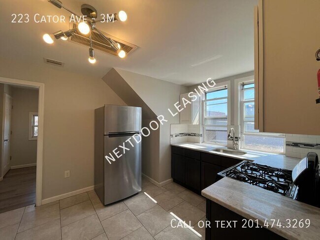 Photo - 223 Cator Ave Unit 3M