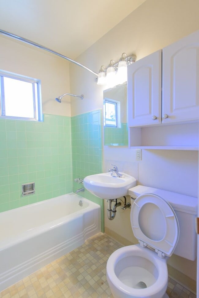 Photo - 816 Opal Dr Unidad 4