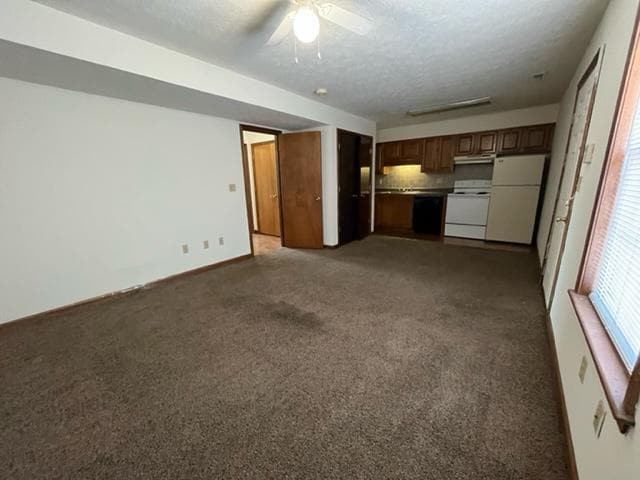 Building Photo - 1517 6th Ave Rental