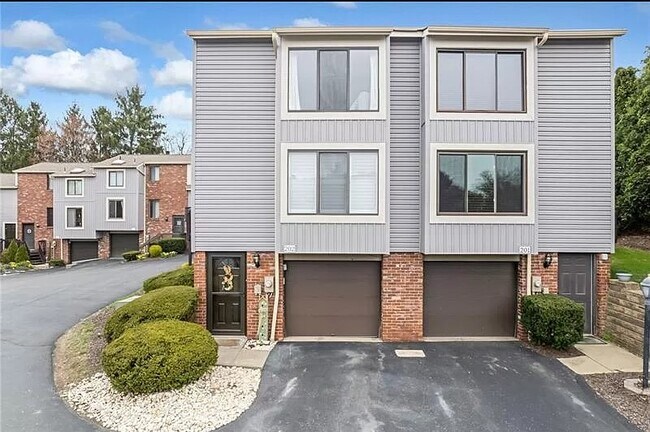 Main - 202 Serendipity Dr Condo Unit 202 Serendipity Drive