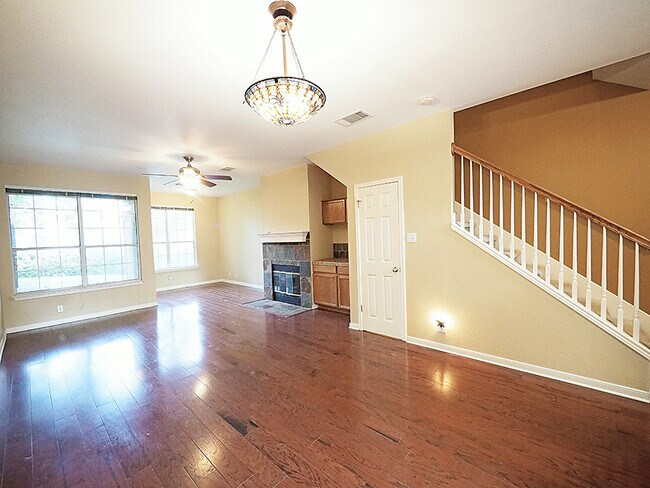 Photo - Two bedroom, 2.5 bath Gated Condo In North Austin