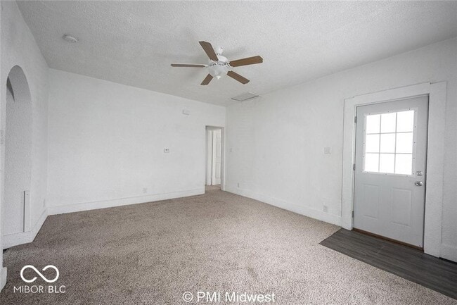 Photo - 1433 W 5th St