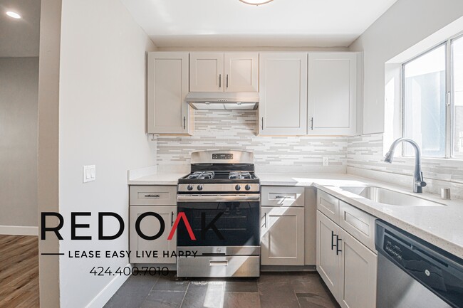 Photo - 3146 S Halm Ave Unit 1