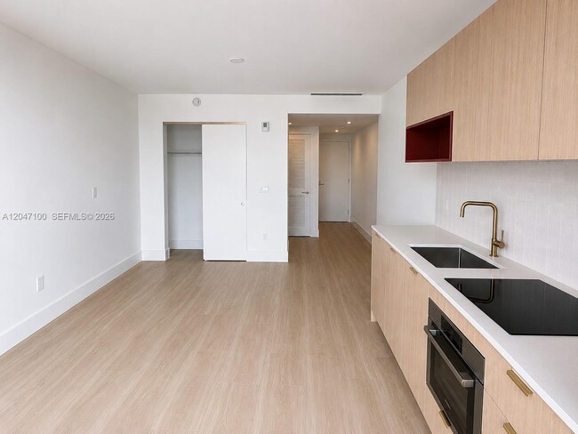 Photo - 90 NE 32nd St Unit 1126