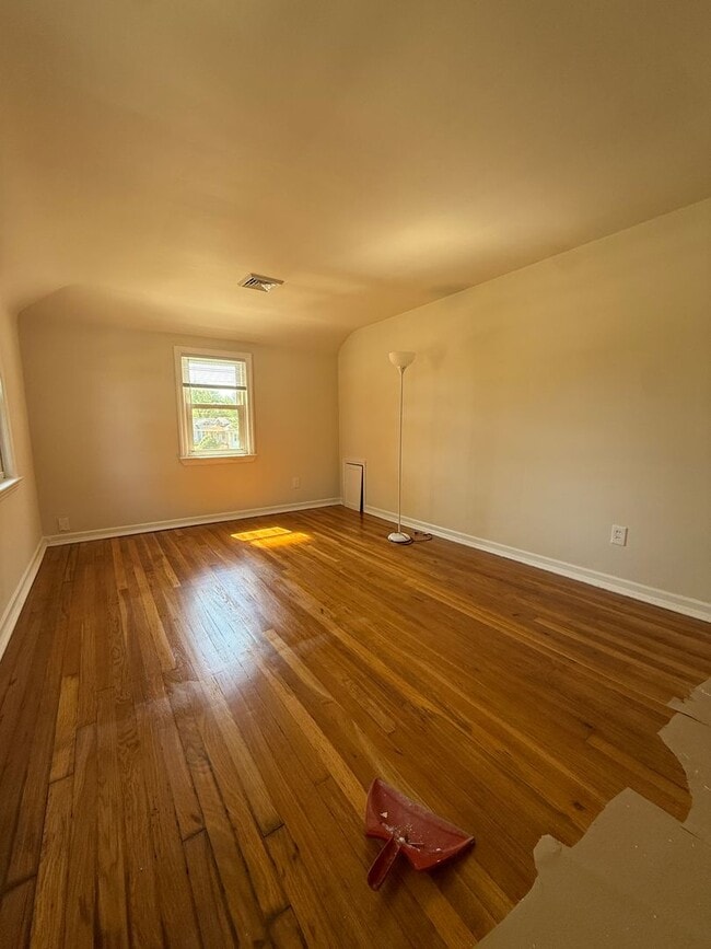 Photo - 212 Manheim Ave Unit 212 2A