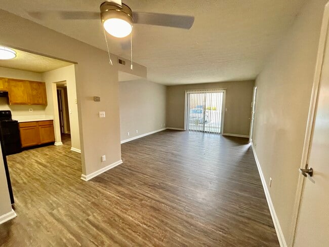 Hurstbourne Crossing Apartments