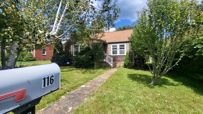Mailbox and front door - 116 Faw Rowland St