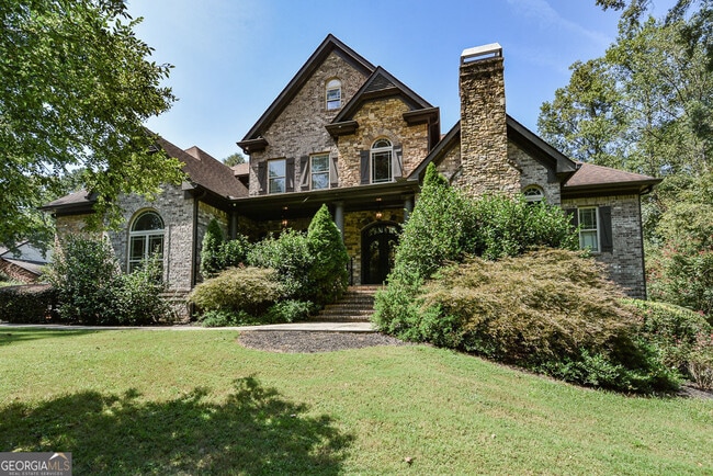 2210 Spalding Dr
