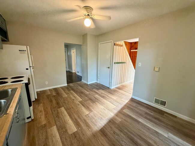 Photo - 3 Bed 1 Bath Single Family Home in Rothschild