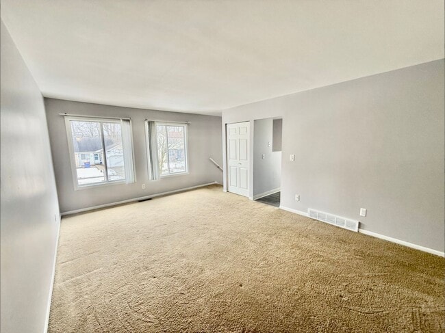 Photo - 2081-2083 Shangrai La Dr SE Apartamento Unidad 2081 Shangrai La Dr SE