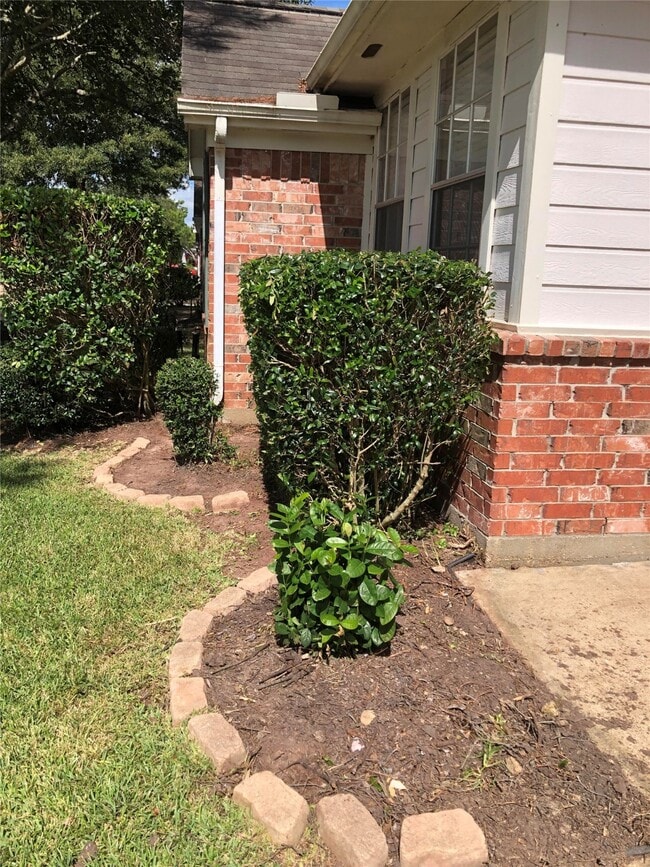 Photo - 2919 Foxden Dr