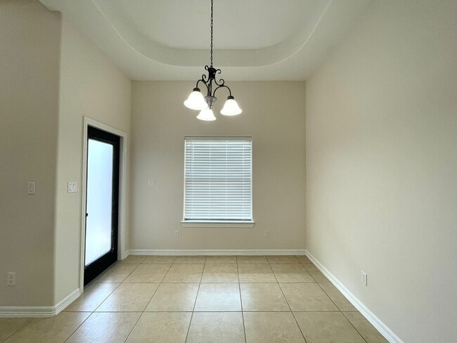 Photo - 519 Edgewood Ave