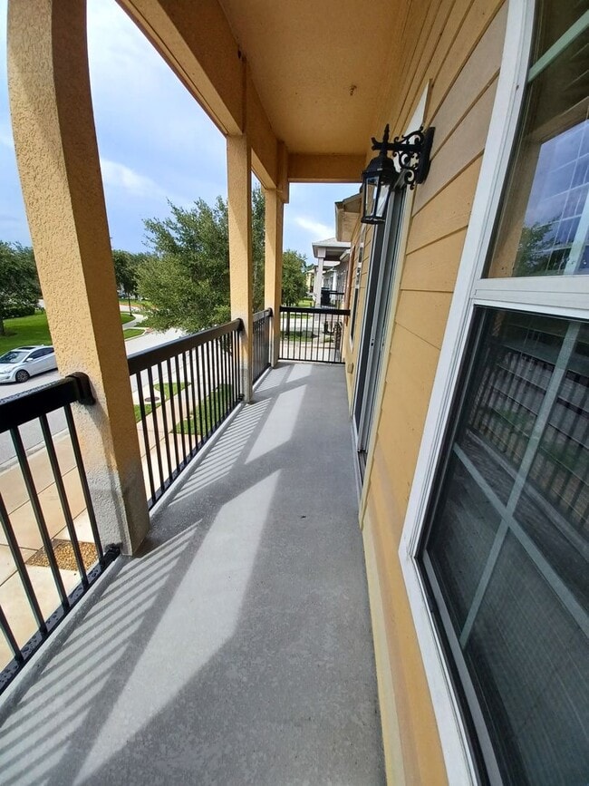 Photo - 1642 Scarlet Oak Loop