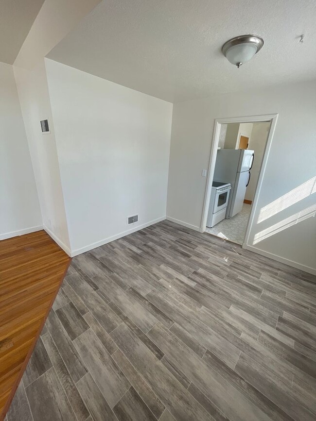 Photo - 2 Bedroom Home