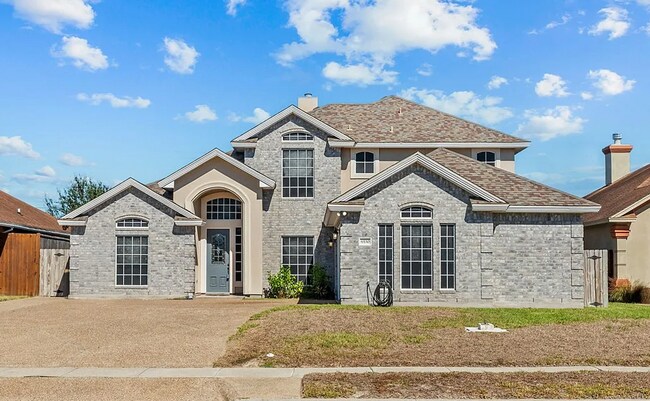 Photo - Beautiful 4BR / 3.5BA Home with Garage, Patio & Premium Features