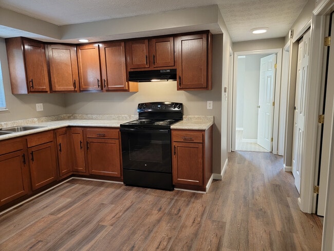 919 S Maple Ave Unit 919