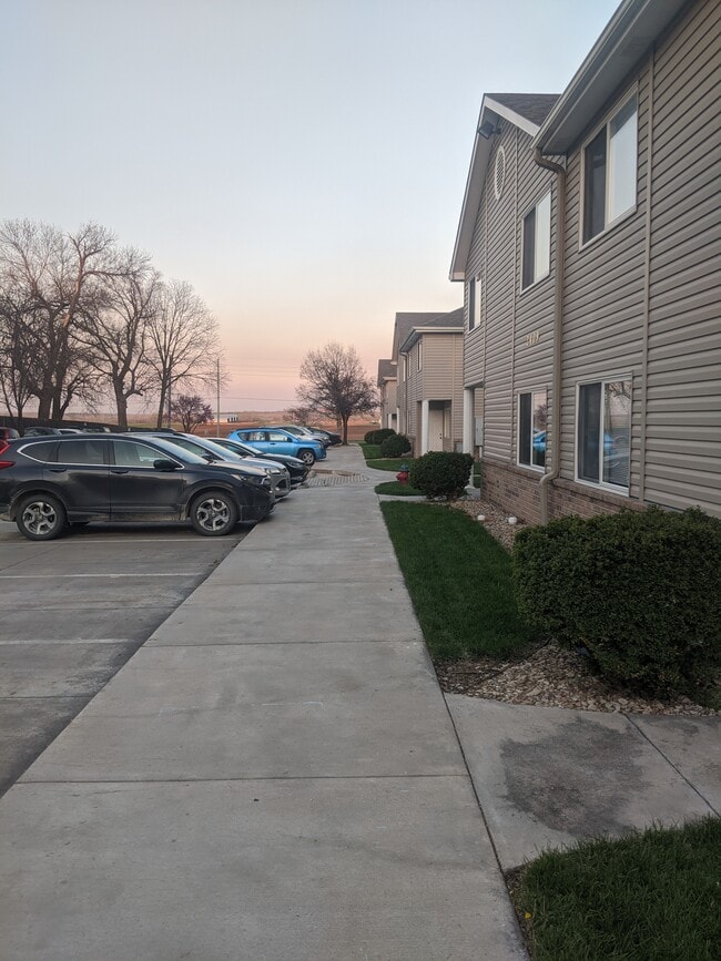 Frente - 2405 Stadium Pl Unidad 1