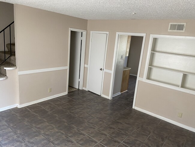 Photo - 402 Willett Place Blvd Apartamentos Unidad 402