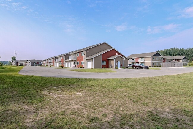 N6695 Riverview Rd Unidad BR N6695-3106