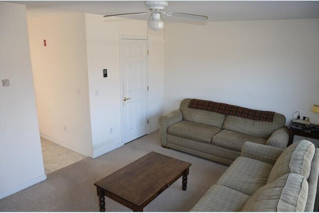 Photo - 130 Norfolk St