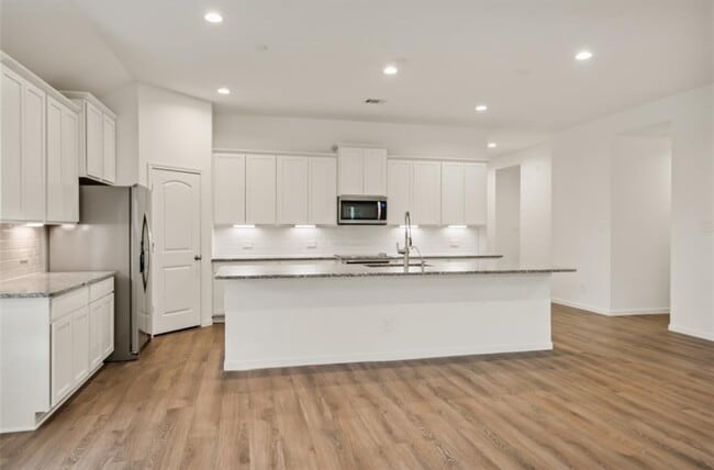 Building Photo - 177 Jim Hall Ln