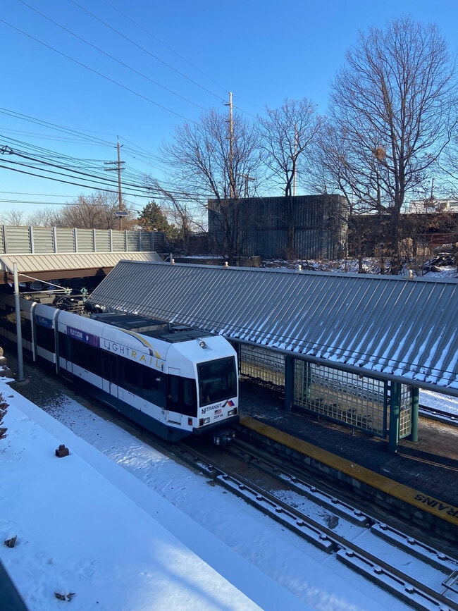 Photo - 1610 51st St Unit ID1339169P