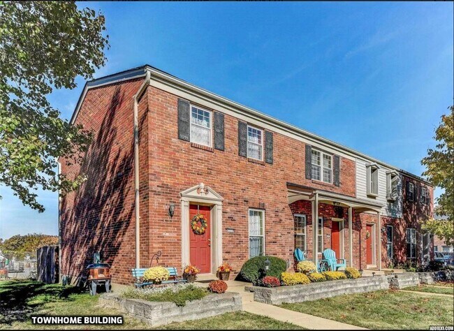 1210 Clarkson Ct