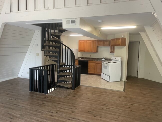 Photo - 3102 Alpine Dr Unit 102