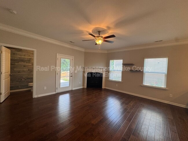 Photo - 101 Benning Hills Pl