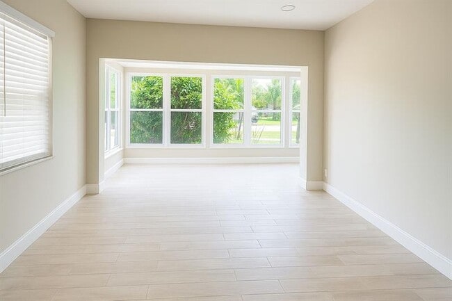Photo - 113 SW 22nd Ave