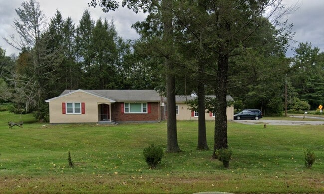 Building Photo - 5 Baxter Rd Rental